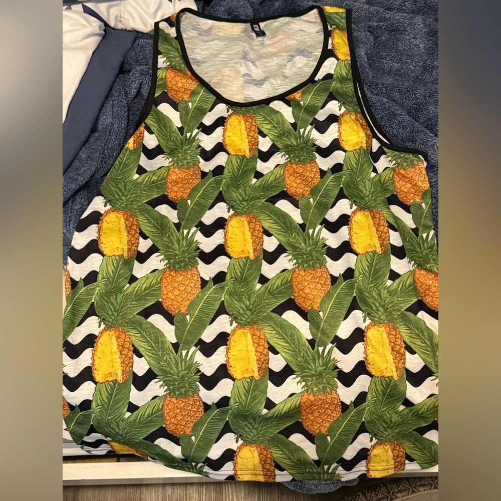 St33le brand Men’s Party Tank Too. Size L. Never Worn.